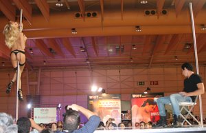 hotgold.xxx are excited to present you with a gallery showcasing Erica Fontes in xxx sex scene