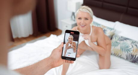 TMW VR Net invites you to browse their free pictures with Kittina in xxx fuck