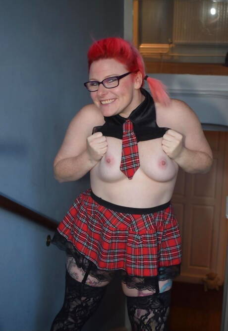 TAC Amateurs are proud to present you with a free pictures featuring Mollie Foxxx xxx gallery 271775