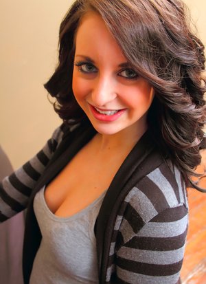 Cosmid xxx picture collection featuring Justine has an amazing shape